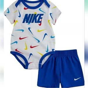 Nike newborn outfit